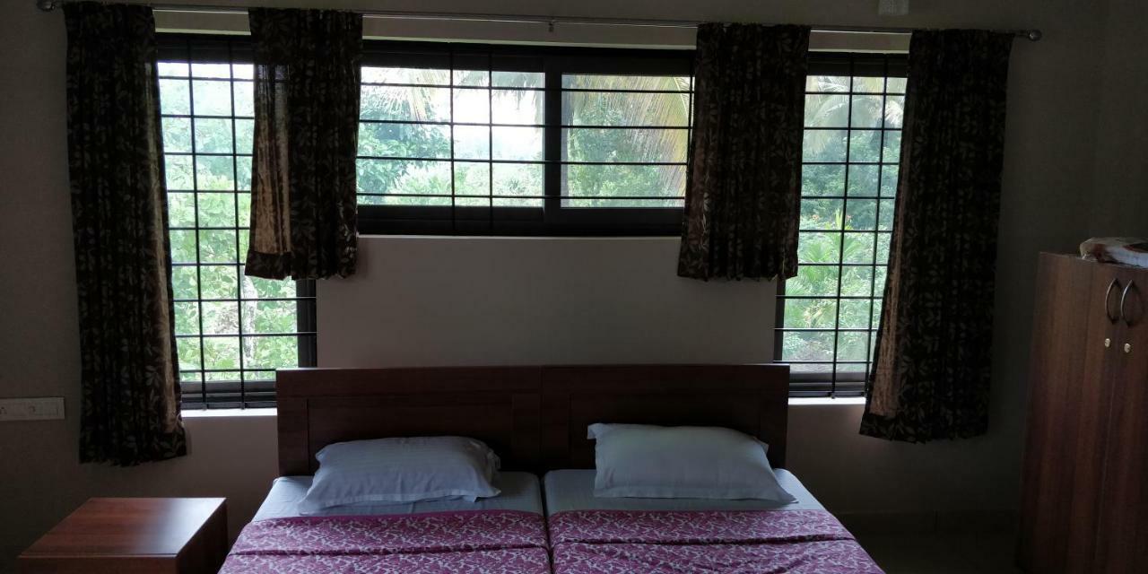 Sugamya Farm Guesthouse Sāgar Eksteriør bilde